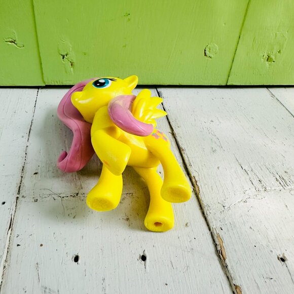 My Little Pony Fluttershy Rainbow Action Figure Toy Yellow Pegasus Pony - Picture 6 of 7
